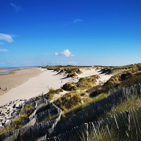 Appartement Sunrise Au Pied De La Plage Merlimont-Plage Exterior foto